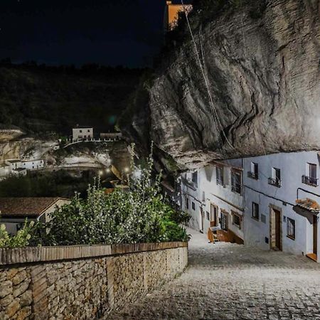 Casa Rural Bajo La Alcazaba Setenil De Las Bodegas Exterior foto